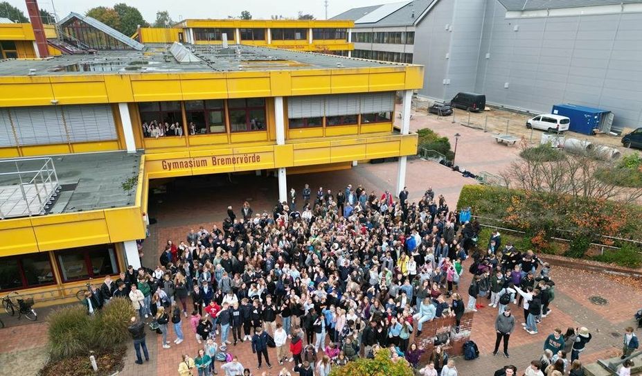Nach den Ferien startet der Unterricht für die Schüler:innen des Gymnasiums im Neubau, dem größten Neubauprojekt des Landkreises.