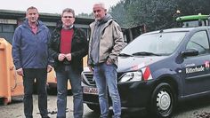 Ritterhude (eb). Aufgrund der hervorragenden Idee und des Einsatzes von Bürgermeister Gerd Brauns von der Samtgemeinde Hambergen wurde ein ausgemusterter Pritschenwagen des Bauhofs der Gemeinde Ritterhude an die ukrainische Armee übergeben. Somit wurde der Wagen vor dem Verschrotten bewahrt und den Soldaten geholfen. Das Fahrzeug wird dringend benötigt, um die im Fronteinsatz verwundeten oder gefallenen Soldaten transportieren zu können.