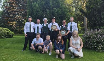 Die neue Königsfamilie wurde beim Schützenfest gebührend gefeiert.