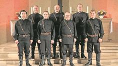 Der Chor zeichnet sich durch seine Disziplin aus, die er dem musikalischen Gesamtleiter Maxim Kowalew zu verdanken hat.