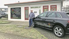 Fahrlehrer und Inhaber Sascha Wulf freut sich, schon bald viele neue Fahrschüler:innen zu betreuen.