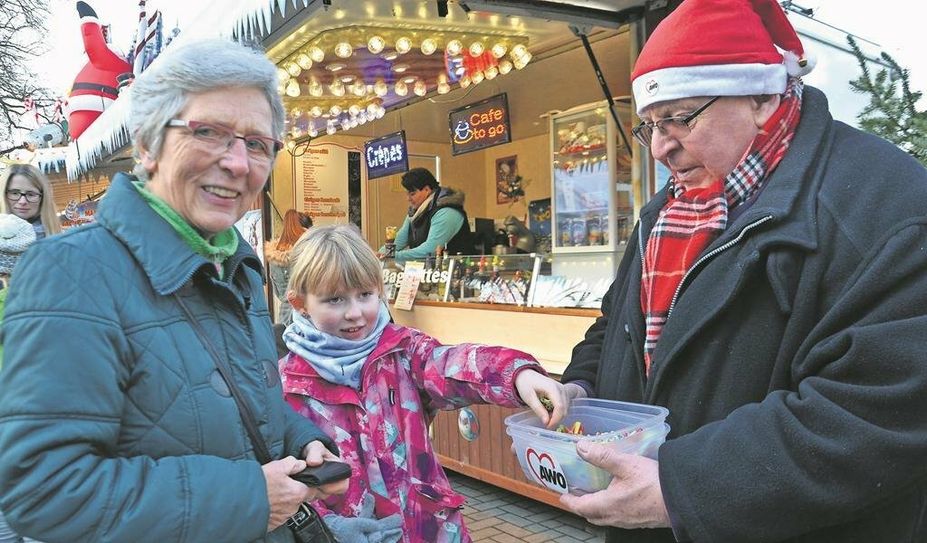 Auf dem Weihnachtsmarkt in Grasberg gibt es viel Programm, das sowohl die ältere Generation als auch die Kleinen begeistern wird.