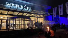 Bei Meyerhoff wurde es schaurig.