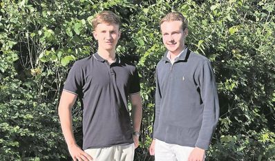 Freut sich auf das nächste Geschäftsjahr: Arved Walpuski (links)