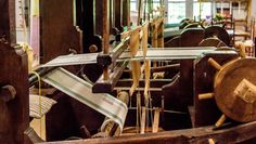 Die Vorführung führt in die Zeit Martha Vogelers, die vor hundert Jahren im Haus im Schluh eine Werkstatt für Textilkunst einrichtete.