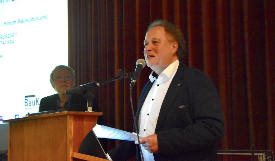 Lothar Tabery (links) und Hans Luettke freuten sich über den großen Zuspruch ihres Projekts.