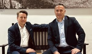 Die Volksbank-Vorstände Thomas Eder (links) und Bülent Kurtulus.