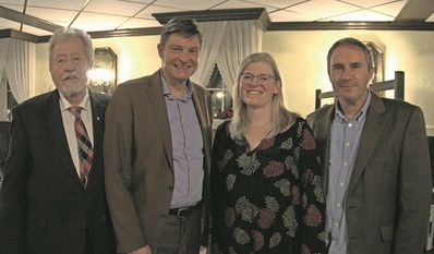 Tauschten sich aus (v. li.): Hermann Oerding (stellv. Vorsitzender), Superintendent Carsten Stock, Mechthild Stürcke und Vorsitzender Werner Oerding.