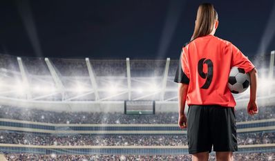 Frauen haben sich in den vergangenen Jahrzehnten nicht unterkriegen lassen - trotzdem haben sie mit Gegenwind zu kämpfen.