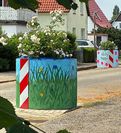 Mit den neuen, farbenfrohen Kübeln wird der Alltag ein klein wenig bunter.