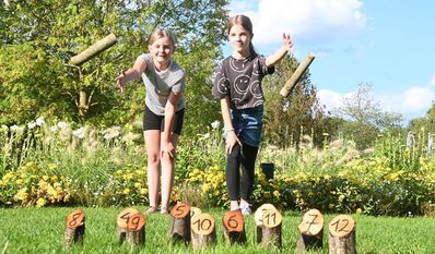 Von Bastelstationen über Bewegungsangebote bis hin zu kreativen Rätselaufgaben - Der Park steht ganz im Zeichen der Kinder.