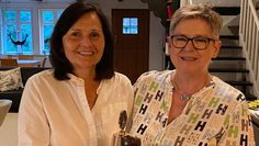 Imke Lorenzen (links) übernimmt das Amt der Präsidentin zum zweiten Mal.