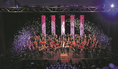 Die Stadtkapelle wird das Publikum in Weihnachtsstimmung versetzen.