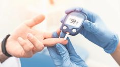 Den Blutzuckerwert bei einer Diabeteserkrankung im Auge zu behalten ist essenziell und kann Leben retten.