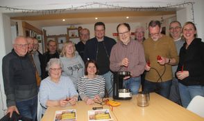 Das Orga-Team des Repair Cafés und seine zahlreichen ehrenamtlichen Helfer.