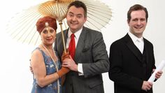 Ursula Villwock, Volker Prüser und Marcus Seifert unterhalten die Gäste im Restaurant Wümmeblick. Foto: eb