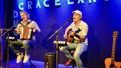 Das „Simon &amp; Garfunkel“-Tribute Duo begeisterte im Logehuus.