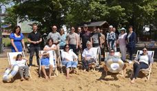 Bei der offiziellen Eröffnung herrschte bereits rege Urlaubsstimmung.
