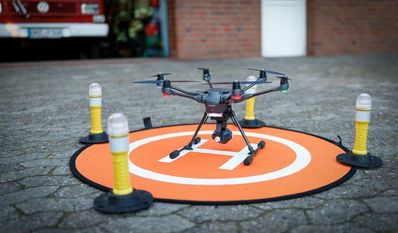 Die neue Drohne TYPHOON H für die Stadtfeuerwehr.