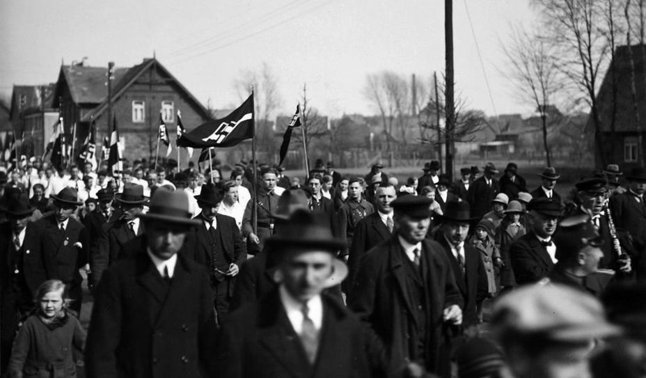 Ein Beispiel für die nationalsozialistische Organisation und Propaganda im Elbe-Weser-Raum: Am 22. März 1931 veranstaltete die NSDAP in Visselhövede ein überregionales Treffen der Hitler-Jugend.