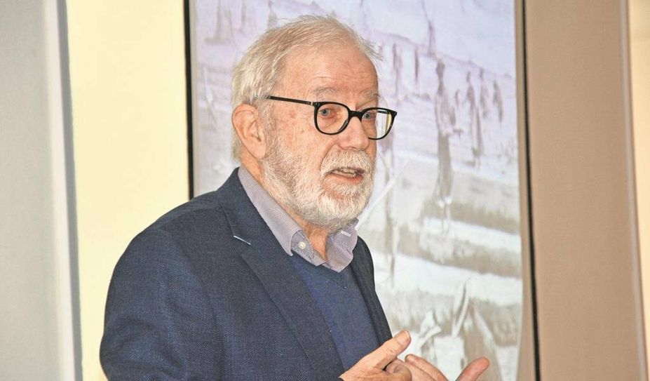 Dr. Horst Rössler erzählte den Zuhörenden auch von dem Lamstedter Claus Spreckels, der zu den erfolgreichsten deutschstämmigen Unternehmern der USA zählt.