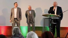 "Wir ehren in der heutigen Feierstunde Menschen, die ihre Zeit, ihre Kompetenz und ihre Energie für Aufgaben einsetzen, deren Erfüllung man nicht mit Geld bezahlen kann."