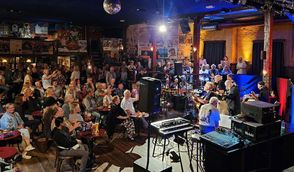 Die Sessions in der Music Hall sind seit vielen Jahren bei Publikum und Musikern gleichermaßen beliebt.
