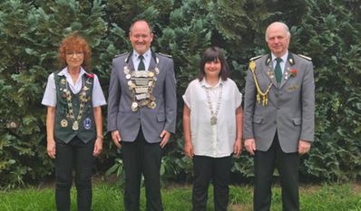 Das Königshaus lädt noch einmal zum Empfang, bevor es seine Regentschaft abgibt.