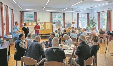 Hendrik Meyer, Kristian Goletz und Sabine Runkel präsentierten Zwischenergebnisse.
