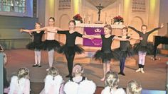 Die Mädels der Elmer Ballettschule „footsteps“ begeisterten in der Kirche.