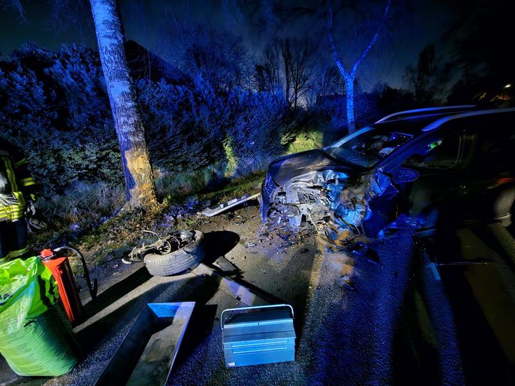 PKW nach Verkehrsunfall