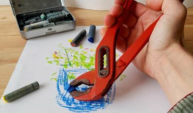 Zeichnen ohne Druck verspricht der Kurs „Zeichnen erleben“.