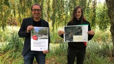 Freuen sich auf die Aufwertung des Stadtparks: Frank Wiesner, Fachbereichsleiter Stadtplanung und Bauen und Jan Birmele, Sachgebietsleiter Tiefbau. Foto: eb