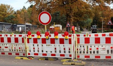 Von der Außenwelt abgeschnitten: Die Straße „Am Kniependamm“.