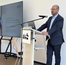 evb-Geschäftsführer Christoph Grimm erklärte den aktuellen Stand zur Streckenreaktivierung.