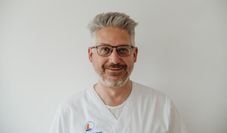 Dr. Martin Veitenhansl.