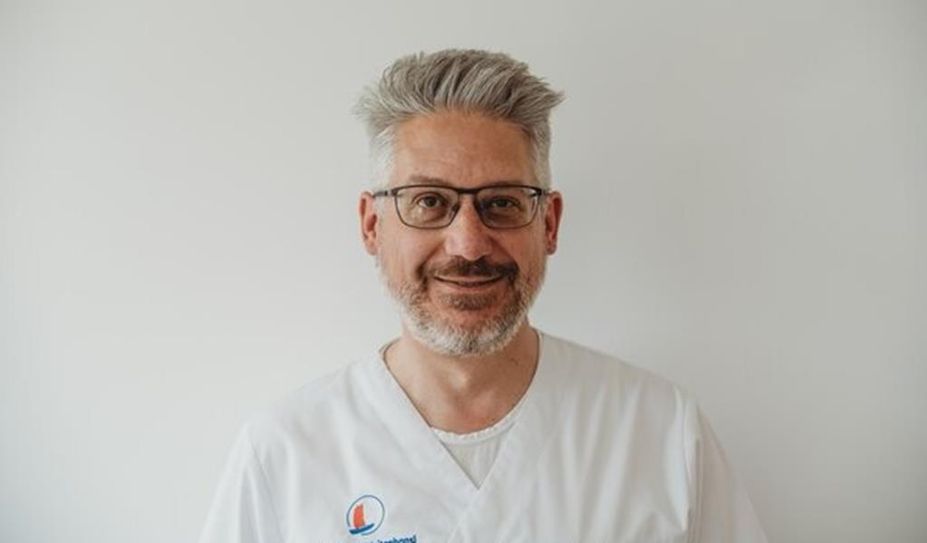 Dr. Martin Veitenhansl.