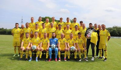 Mit ihren neuen Trikots werden die Männer nicht nur durch ihr sportliches Können hervorstechen.