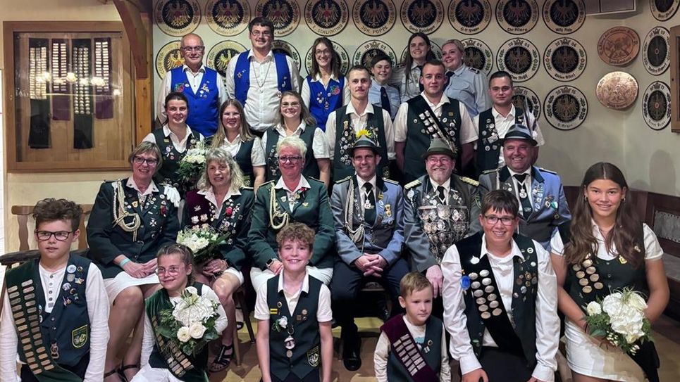 Die amtierenden Würdenträger freuen sich auf das Schützenfest.