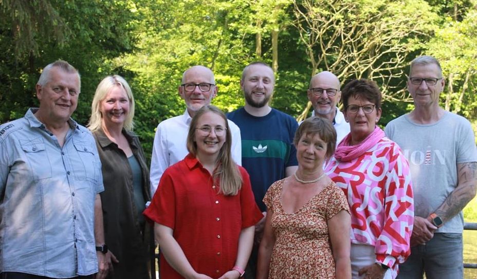 Von links: Andreas Becker, Stephanie Blanckenstein, Thomas Müller, Annika Riemeier, Jan-David Reimeier-Jahnke, Alice Wellbrock, Reinhold Warnecke, Rita Warnecke, Dieter Schindler.