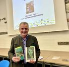 Manfred Thoden liebt Literatur – das zeigte sich in Stade deutlich.