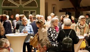 Ausgelassene Stimmung im Rathaus von Worpswede.
