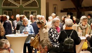 Ausgelassene Stimmung im Rathaus von Worpswede.
