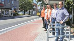Freuen sich über die neue Barrierefreiheit (v. li.): Johanna Stelling, Christian Marquardt, B.Eng. Wael Youssef, Sascha Ringe und Tobias Bersch.