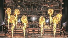 Die Bühnenshow ist ein besonderes Highlight der Show.