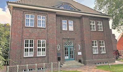 Im ersten Stock des Pfarrhauses ist die neue Praxisgemeinschaft zu finden. Foto: limo