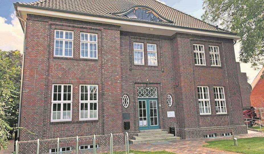 Im ersten Stock des Pfarrhauses ist die neue Praxisgemeinschaft zu finden. Foto: limo