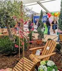 Auf der Schlemmer- und Erlebnismeile gibt es viel zu entdecken – egal, ob zum Mitmachen, Staunen oder zum Verzehren.