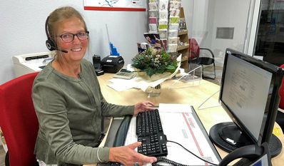 Carmen Schwerdtfeger bei der Arbeit, die sich in den vergangenen vier Jahrzehnten deutlich gewandelt hat.