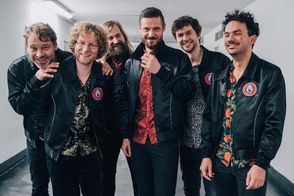 Die „Afterburner“ können mittlerweile auf eine 30-jährige Bandgeschichte zurückblicken und seit vielen Jahren sind sie auf vom Frühschoppen in Lilienthal nicht wegzudenken.